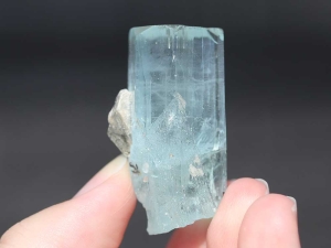 天然石　アクアマリン 順調 水色 アクアマリン Aグレード 原石 049｜風蓮の宝石箱-天然石